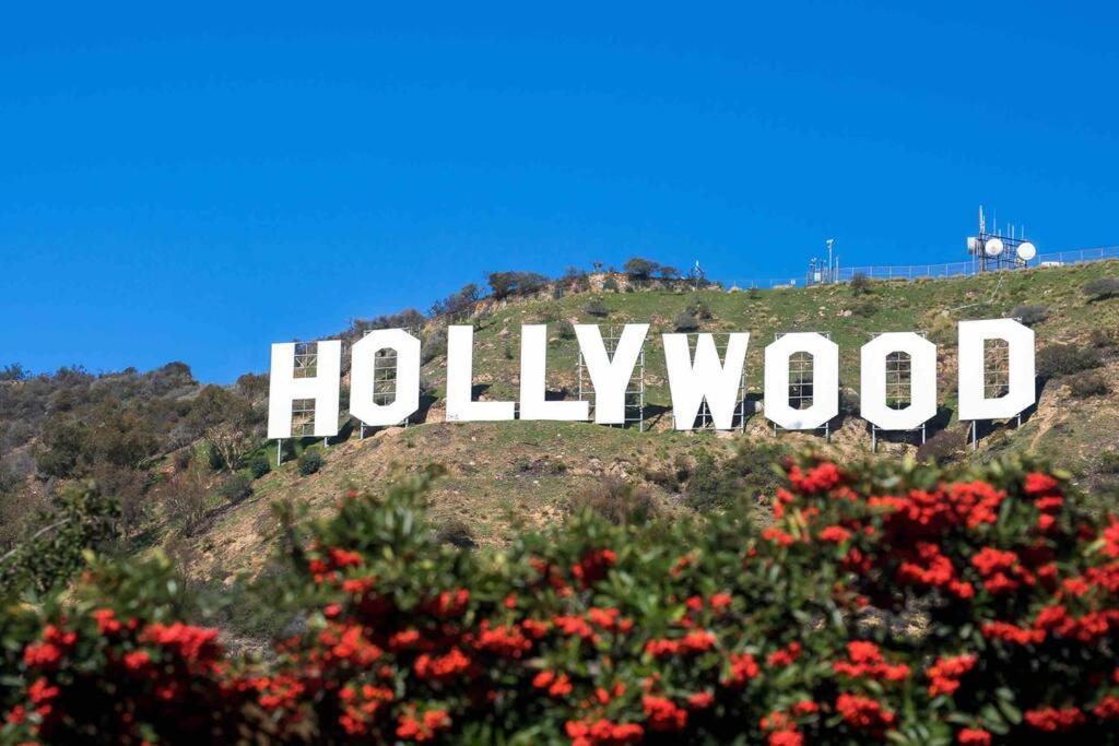 Elegant Hollywood Retreat - Spacious 2Br 2Ba Condo With Resort-Style Amenities Los Angeles Esterno foto