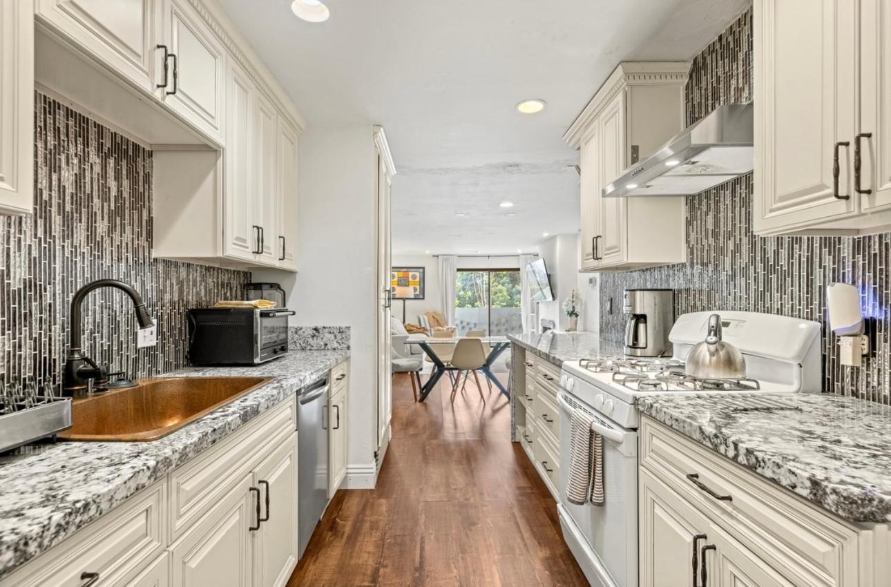 Elegant Hollywood Retreat - Spacious 2Br 2Ba Condo With Resort-Style Amenities Los Angeles Esterno foto