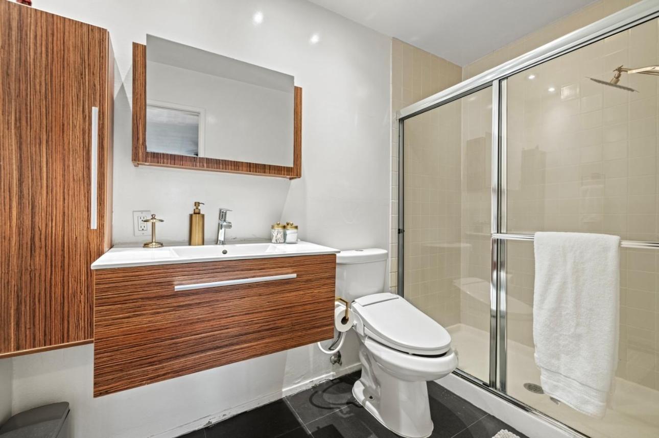Elegant Hollywood Retreat - Spacious 2Br 2Ba Condo With Resort-Style Amenities Los Angeles Esterno foto